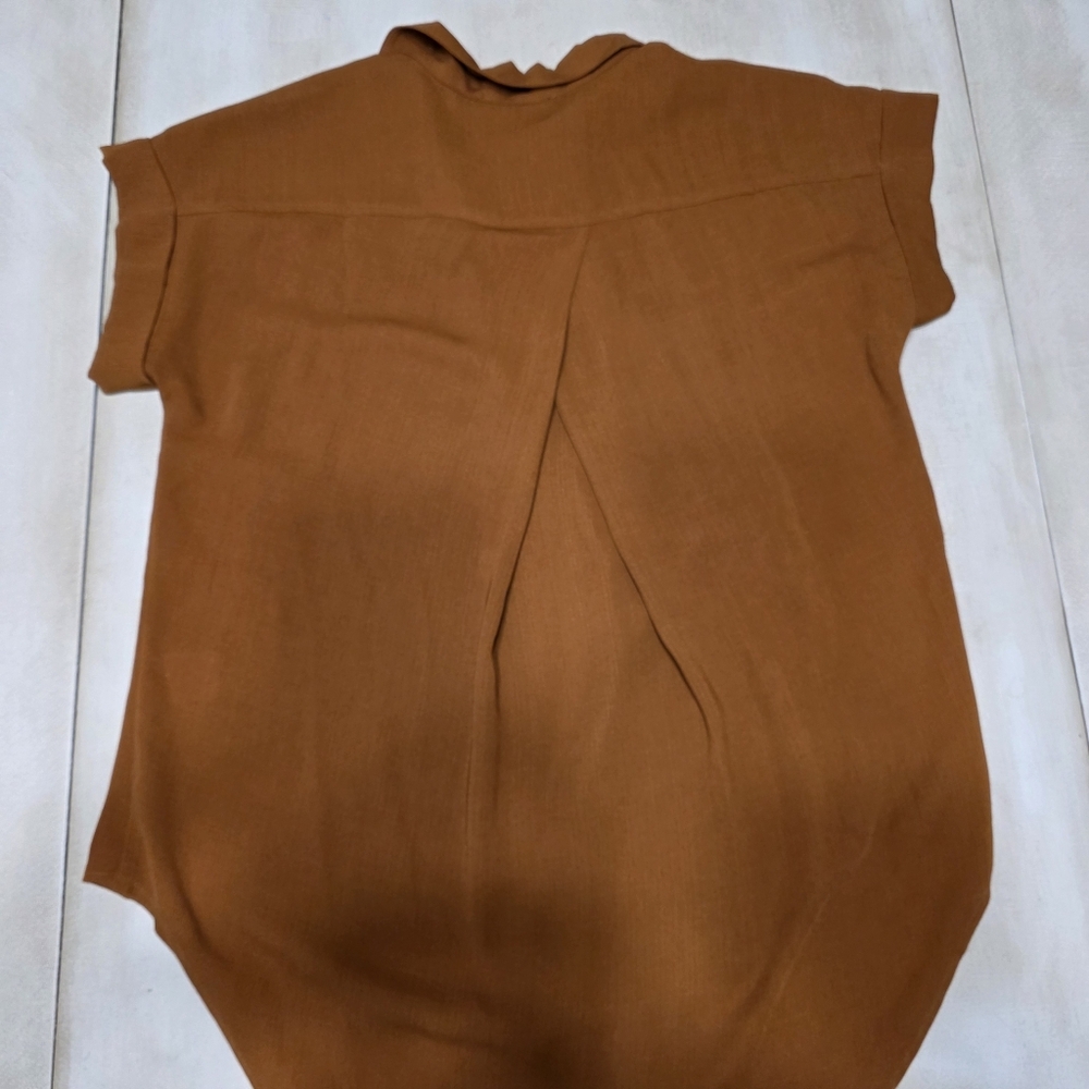 Basic Model Rust Brown Short Sleeve Button Down T… - image 6